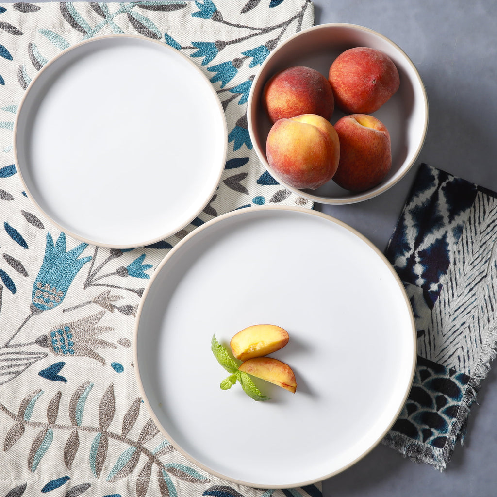 Gibson Home Everyday Essential White Dinnerware Set, 12-Piece Set