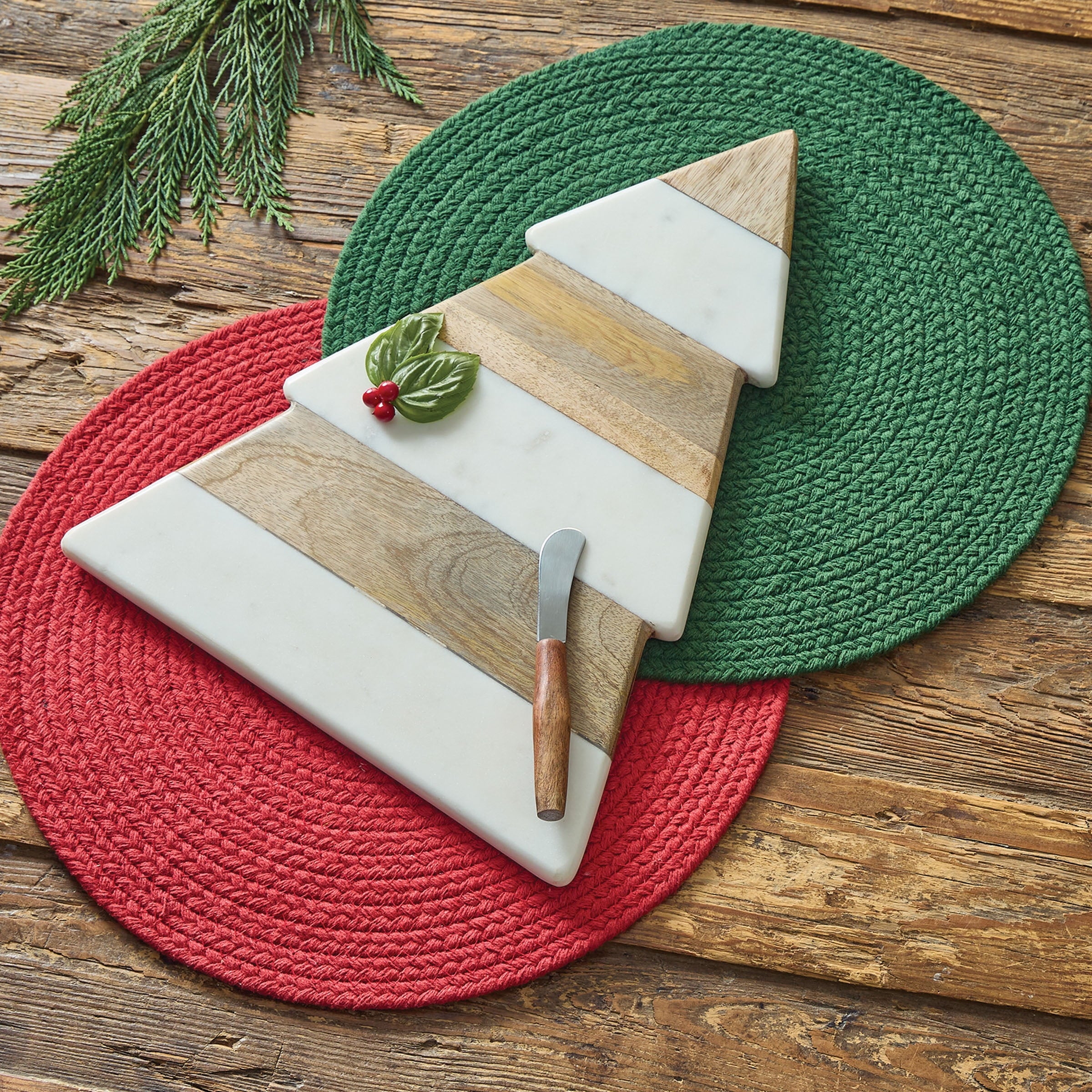 Split P Christmas Tree Cutting Board